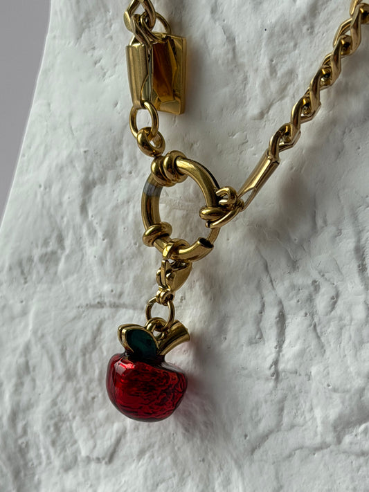 Pendentif pomme
