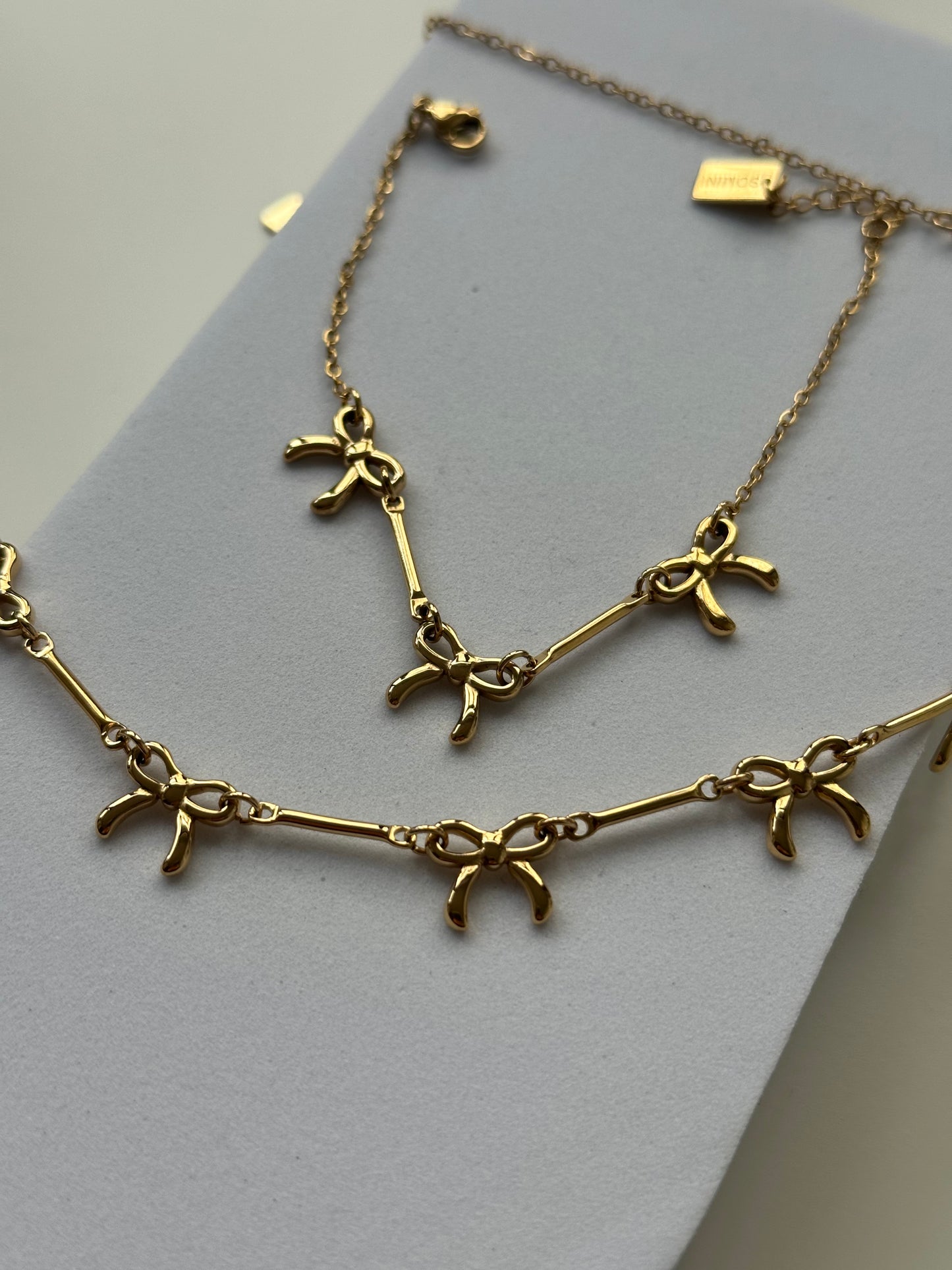 Collier Nora