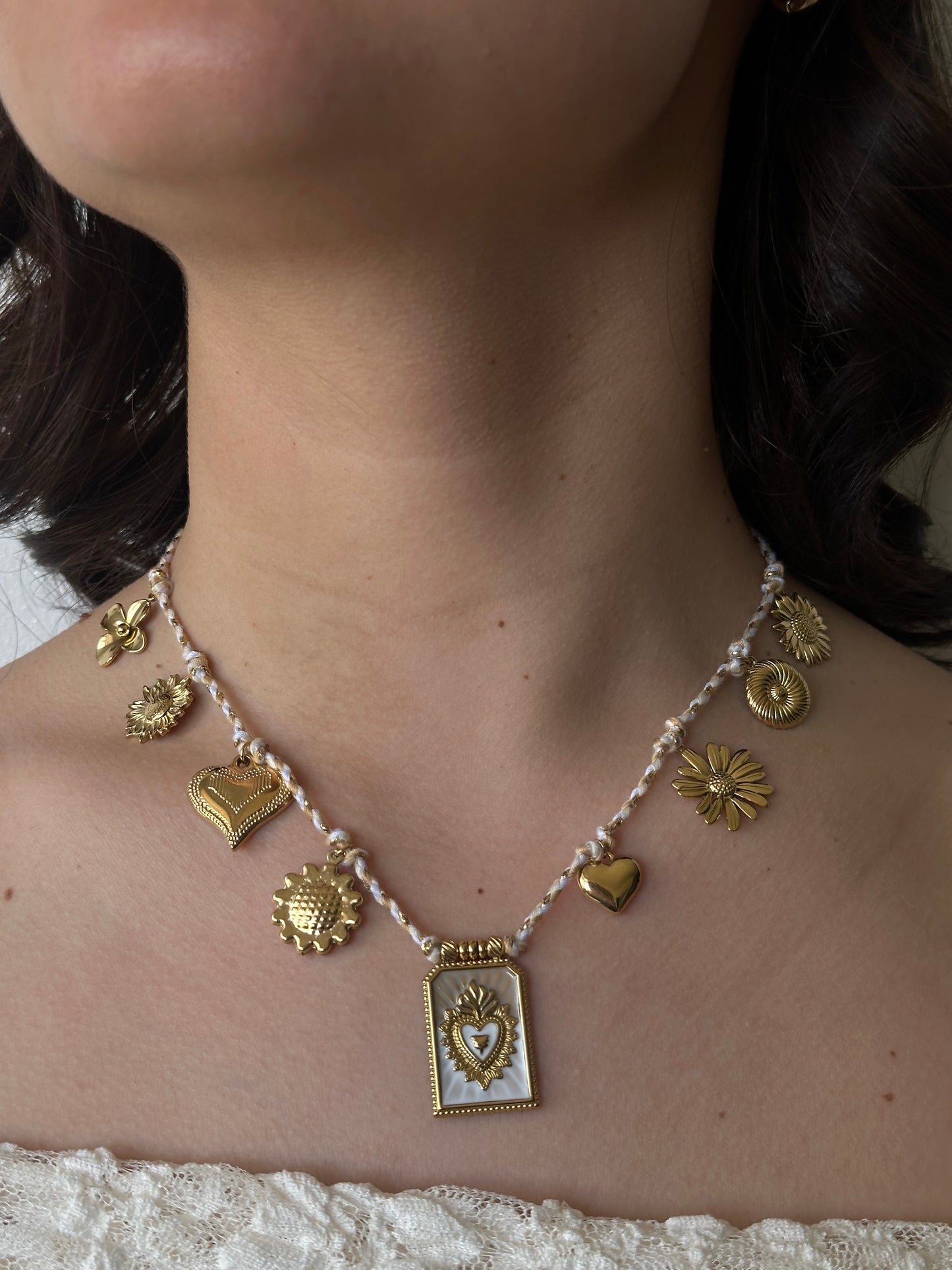 Collier Elia