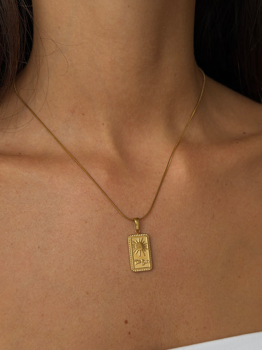 Collier Sun