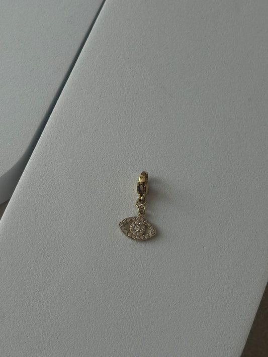 Pendentif oeil